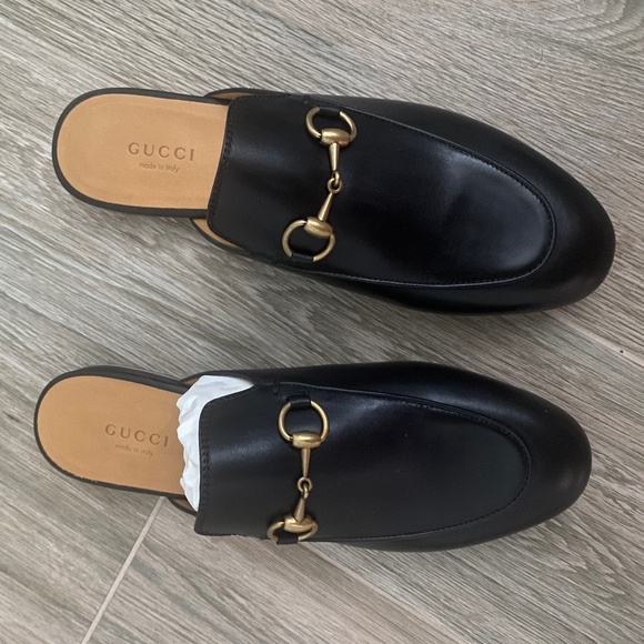 Gucci Shoes - BNWT Gucci Loafers (Black, Size 6)